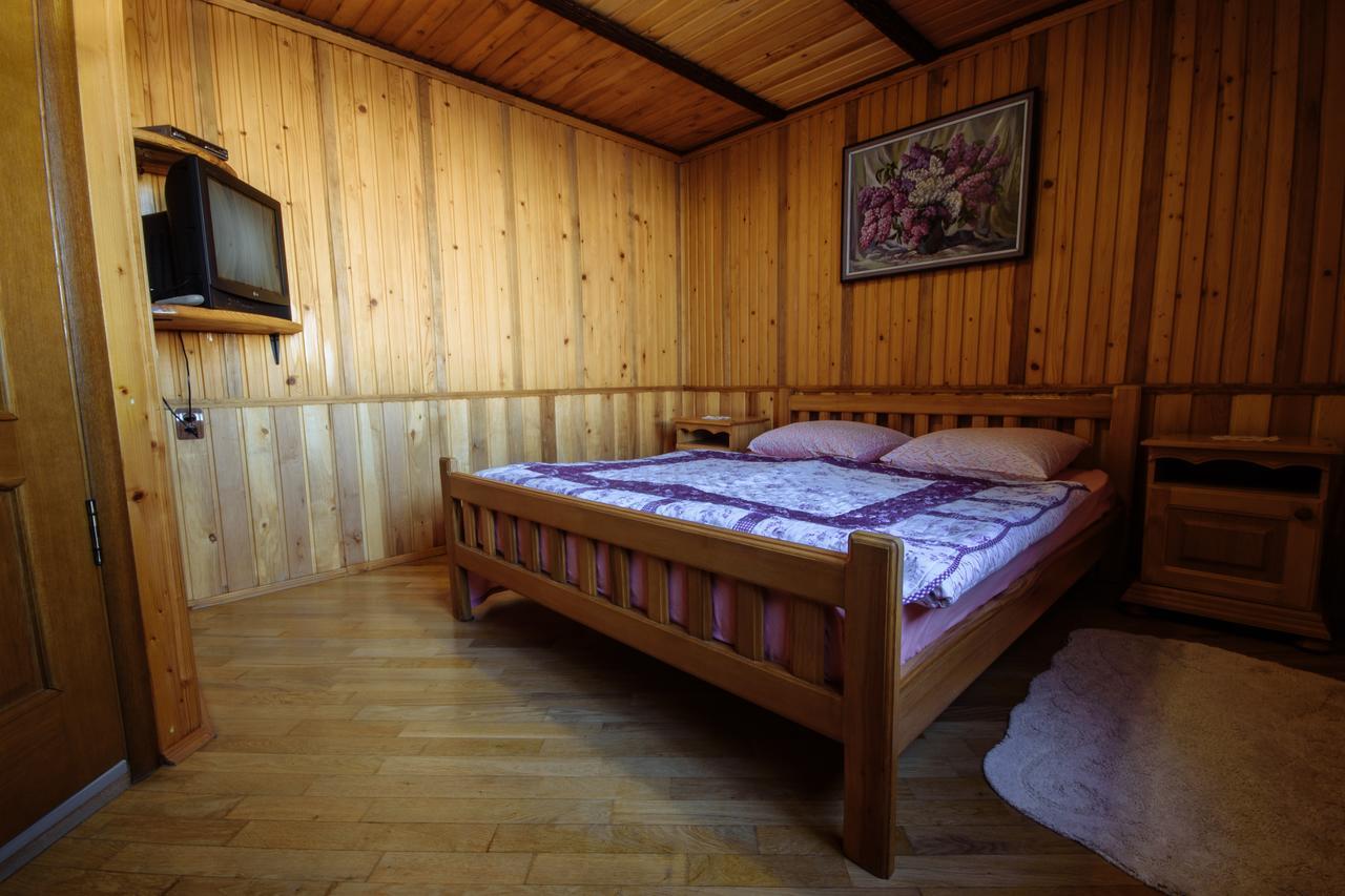 Korona Karpat Hotel Lazeshchyna Bagian luar foto